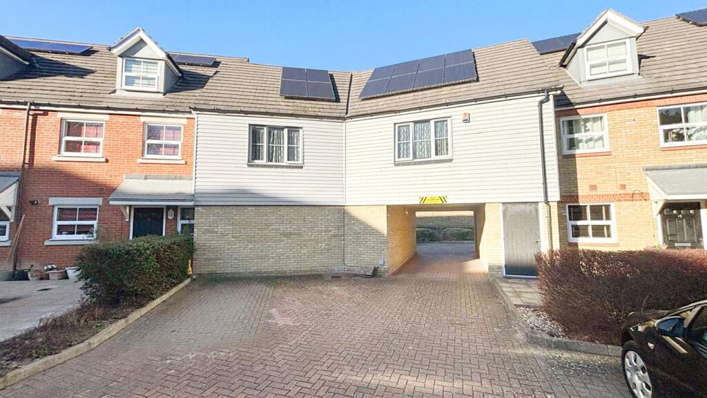 Main image of property: Weir Road, Bexley, Kent, DA5