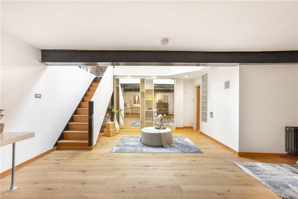Apartment in London - View 3