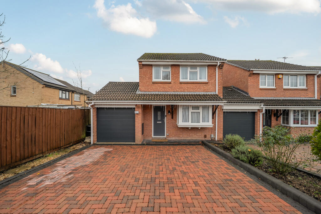 Main image of property: Rycote Close, Grange Park, Swindon, SN5 6AP