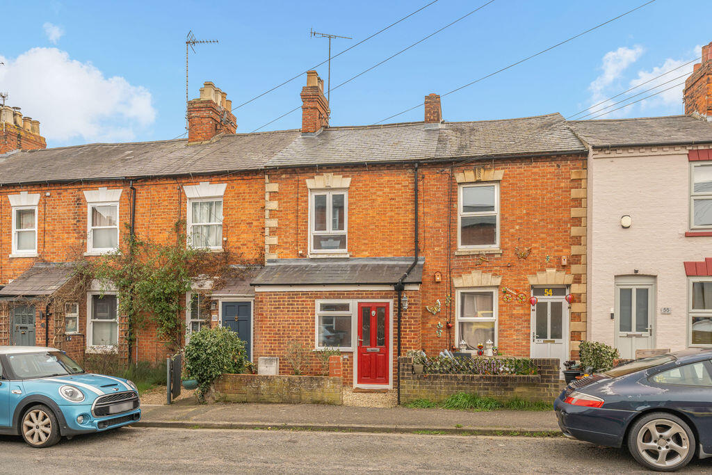 Main image of property: Centre Street, Banbury - Large Loft Room