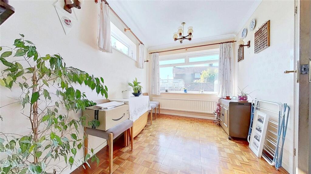 House in Adur, Sompting - More