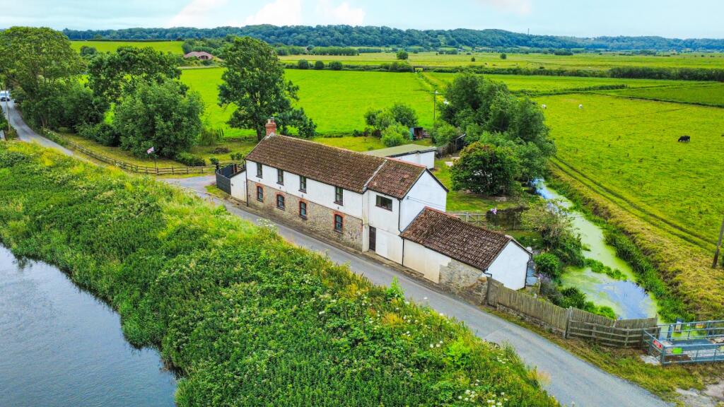 Main image of property: Black Smock House, Stathe, Somerset. NO ONWARD CHAIN!