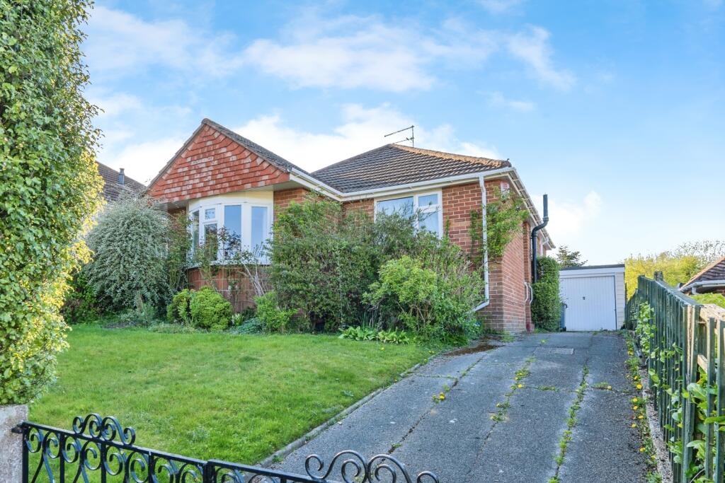 Main image of property: Broadlands Avenue, Waterlooville, Hampshire, PO7