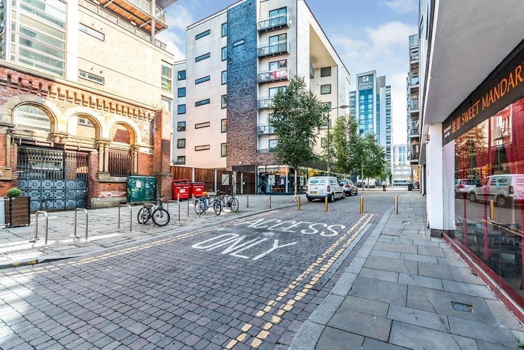 Main image of property: High Street, Manchester, M4