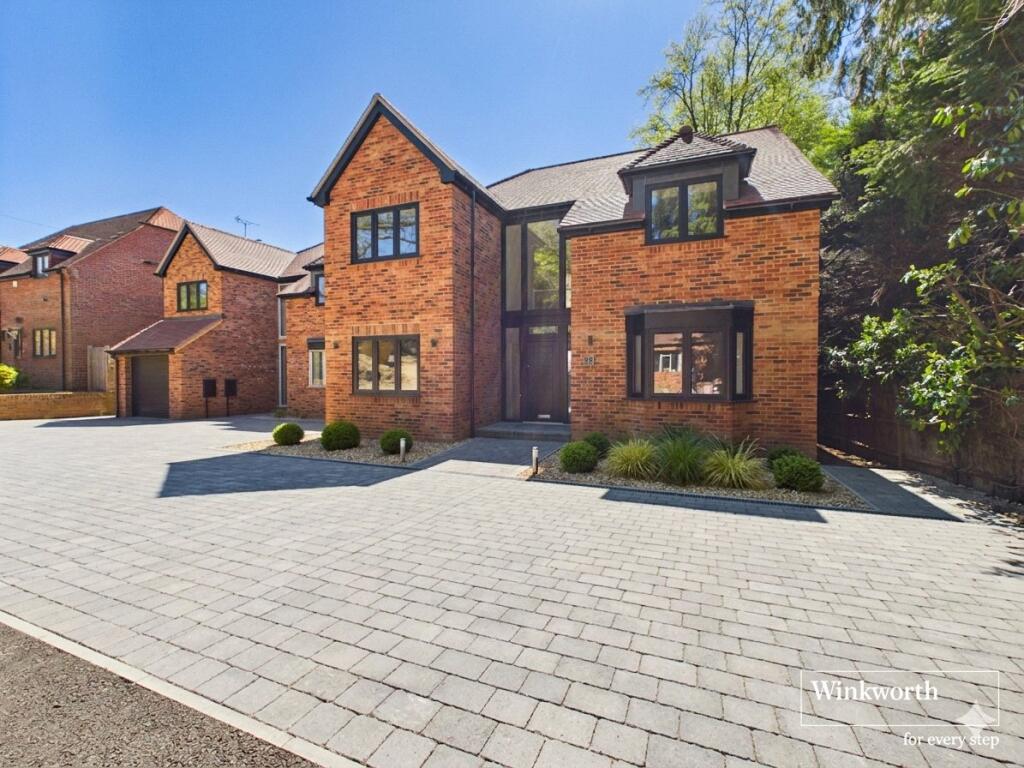 Main image of property: Collaroy Road, Cold Ash, Thatcham, Berkshire, RG18
