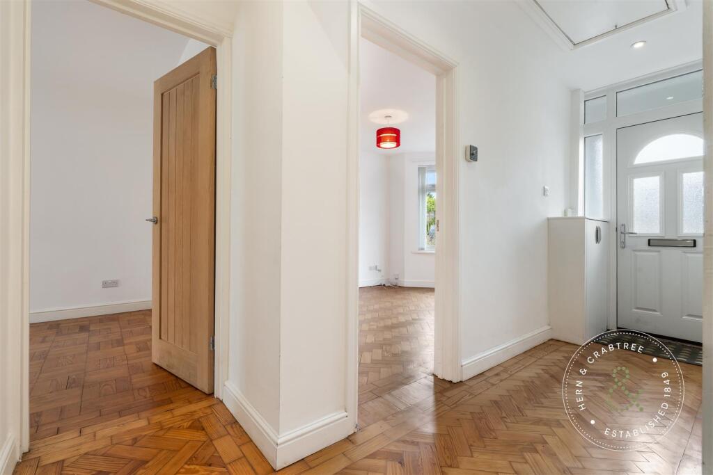 House in Cardiff - View 4