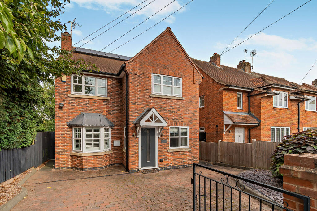 3-bed detached on Edwald Road, Edwalton, NG12, £485,000