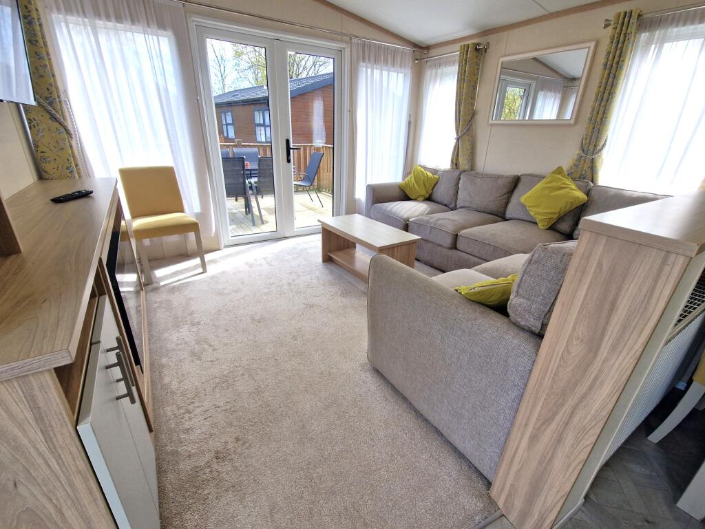 The Brambles, Finlake Park, Finlake, Newton Abbot,  TQ13 0EJ photo 2