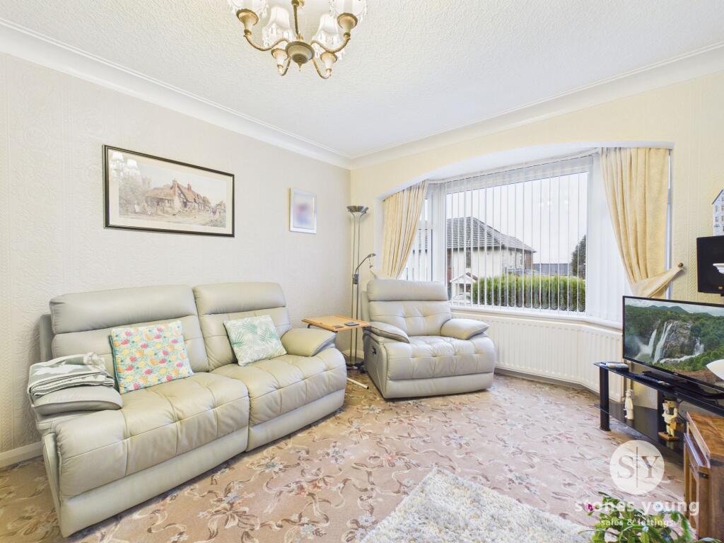 Deganwy Avenue, Blackburn, BB1 - View 5