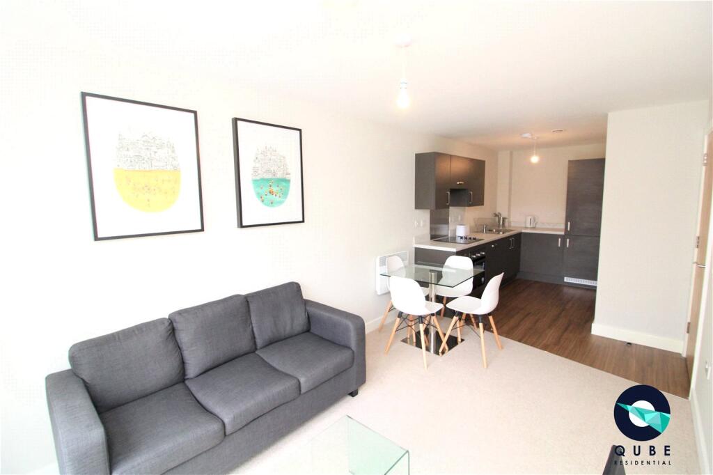 Apartment in Salford, Greater Manchester - View 2