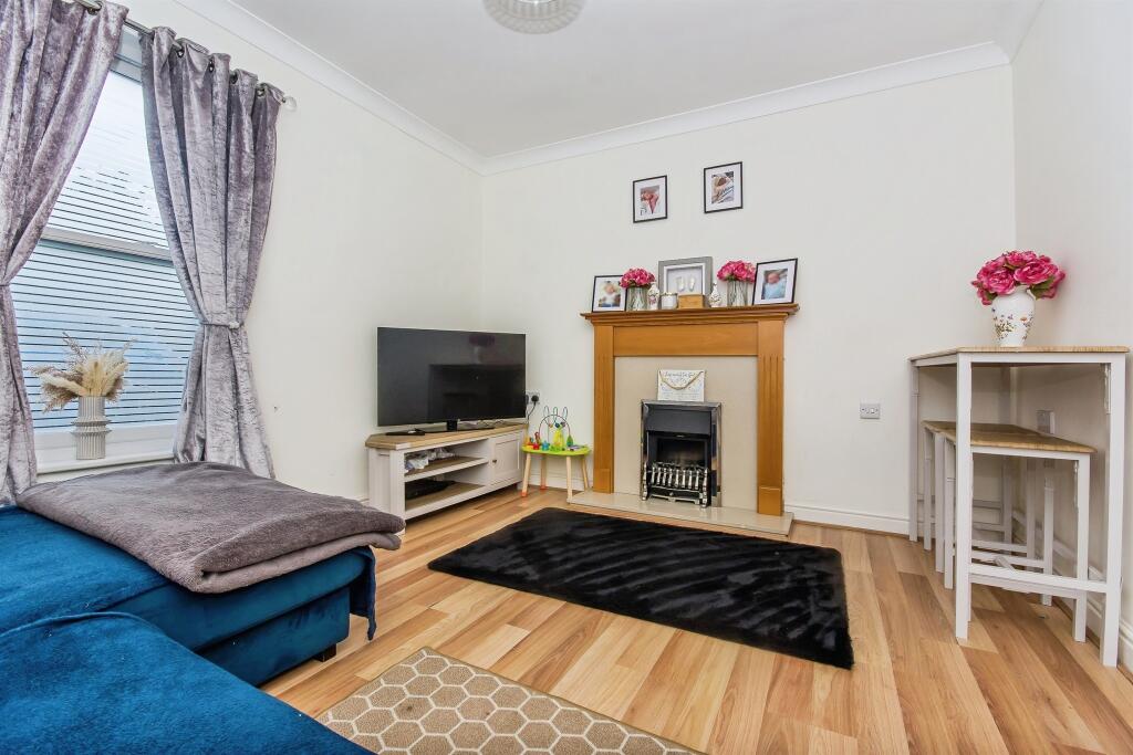 Minster Court, Long Sutton, Spalding photo 2