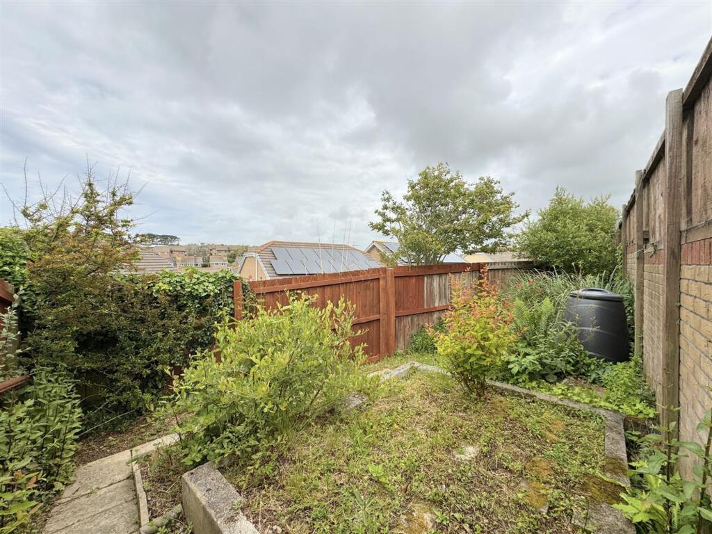 House in Truro - View 5