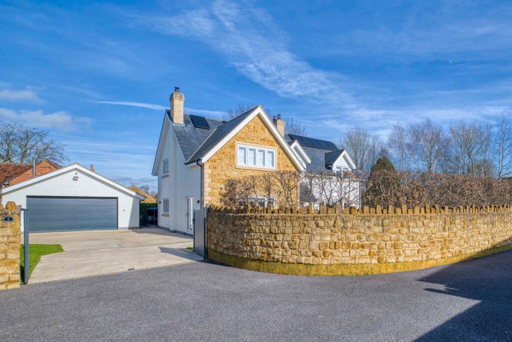 Main image of property: A quiet close just off South Street