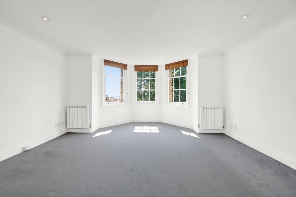 Apartment in London - View 5