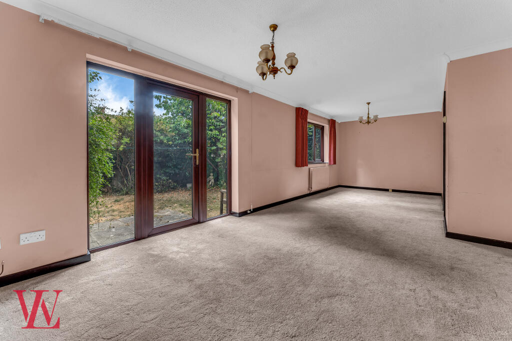 House in East Hertfordshire, Hockerill, Bishop's Stortford - View 2