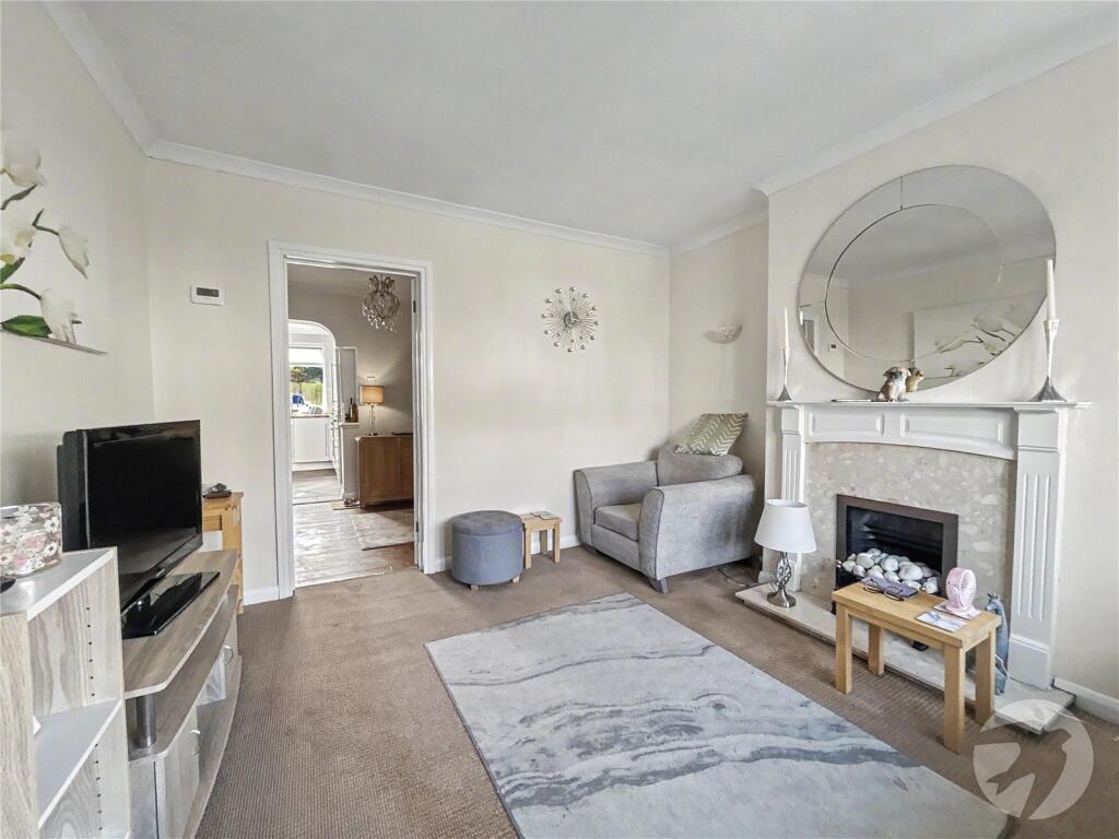 House in Dartford - View 3