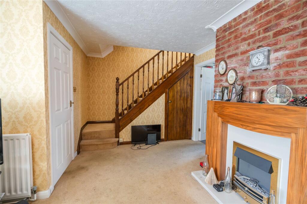 House in Grimsby, Yarborough - View 5