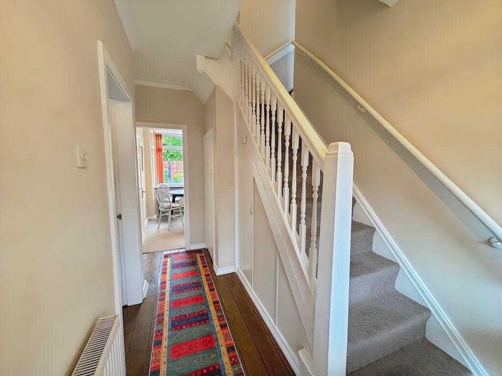 Brentwood Drive, Gatley photo 4