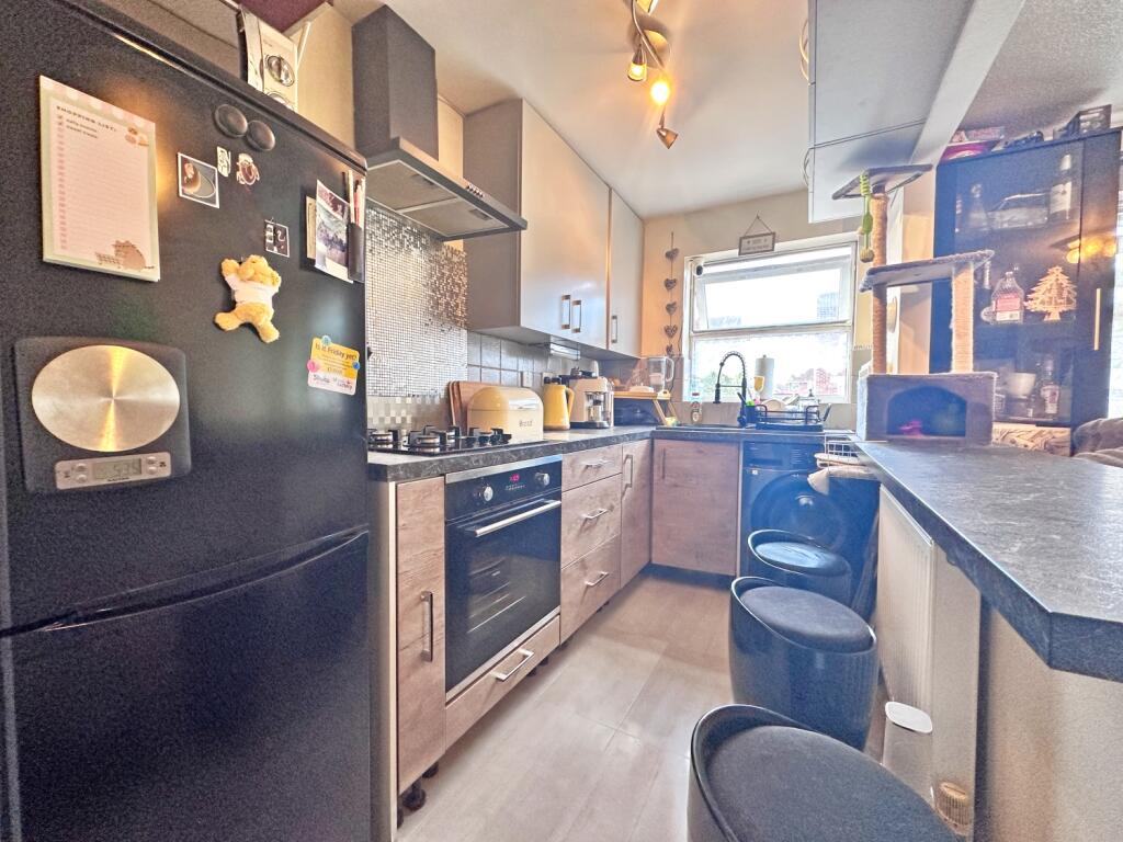 Apartment in Sandwell, Horseley Heath - More