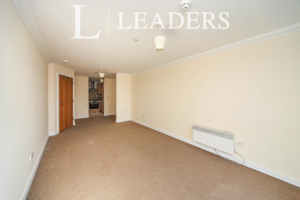 Apartment in Luton - View 4