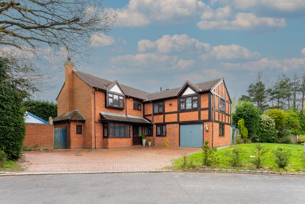 Main image of property: Gleneagles, Tamworth
