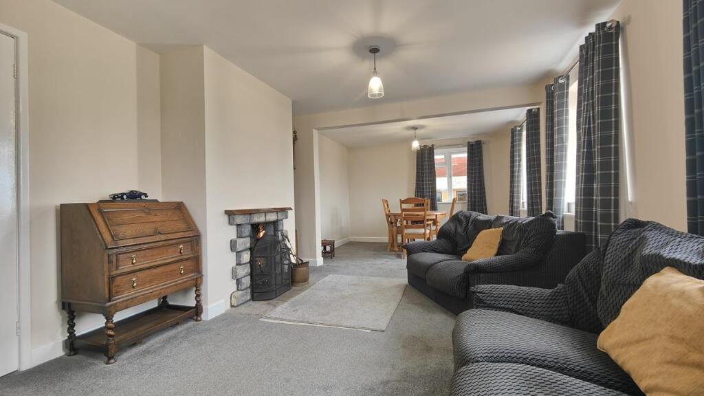 Additional image 33 of Primrose Lane, Yeovil