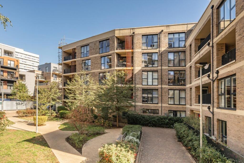Apartment in London, Wing of Camberwell, Camberwell - View 5