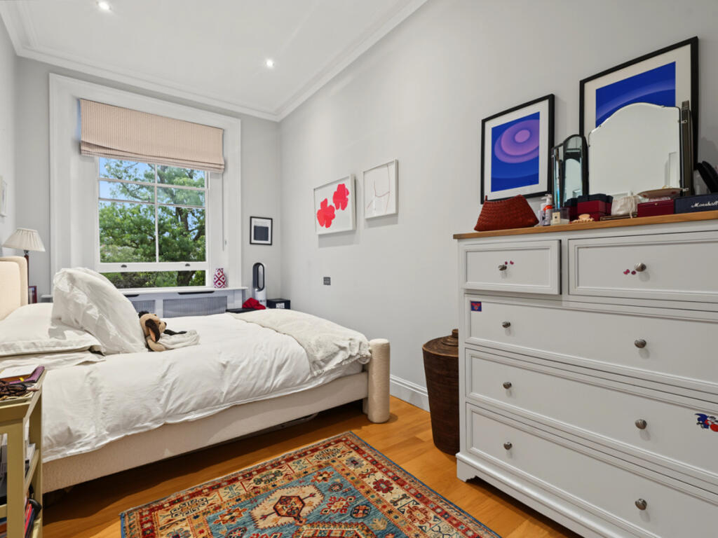 Apartment in London - More