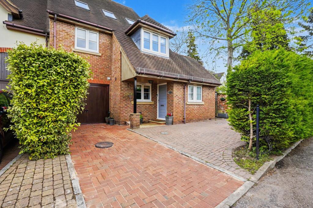 Main image of property: Park Street, Baldock, SG7