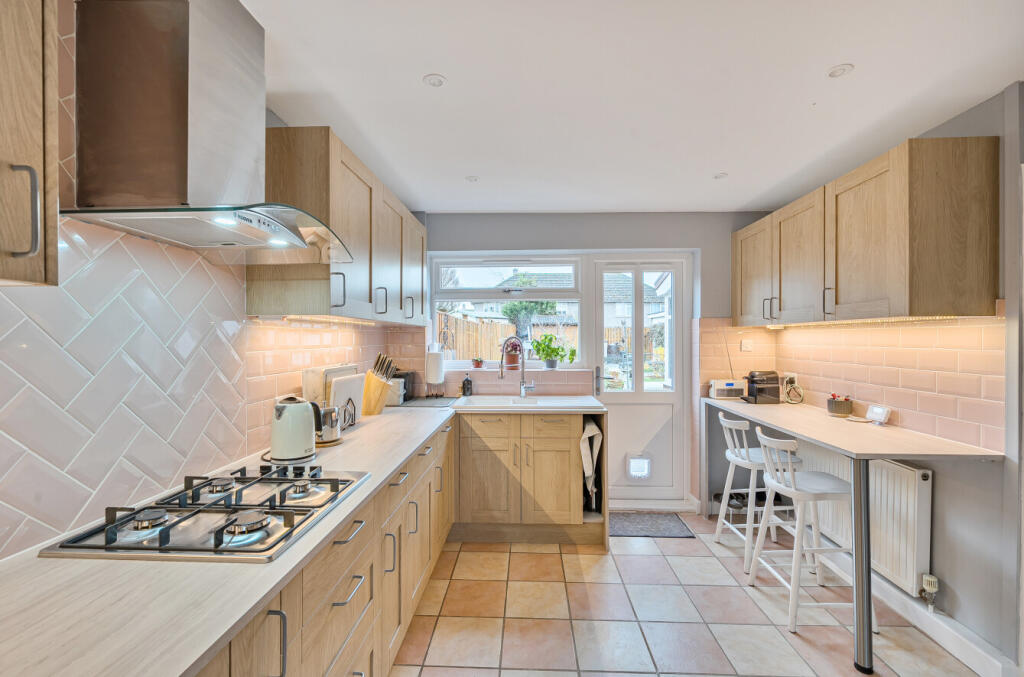 House in Swindon, South Swindon - View 2
