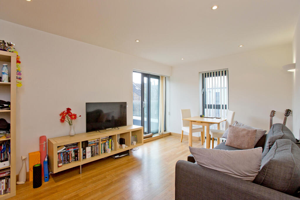 Main image of property: Terrace Apartments, London, N5