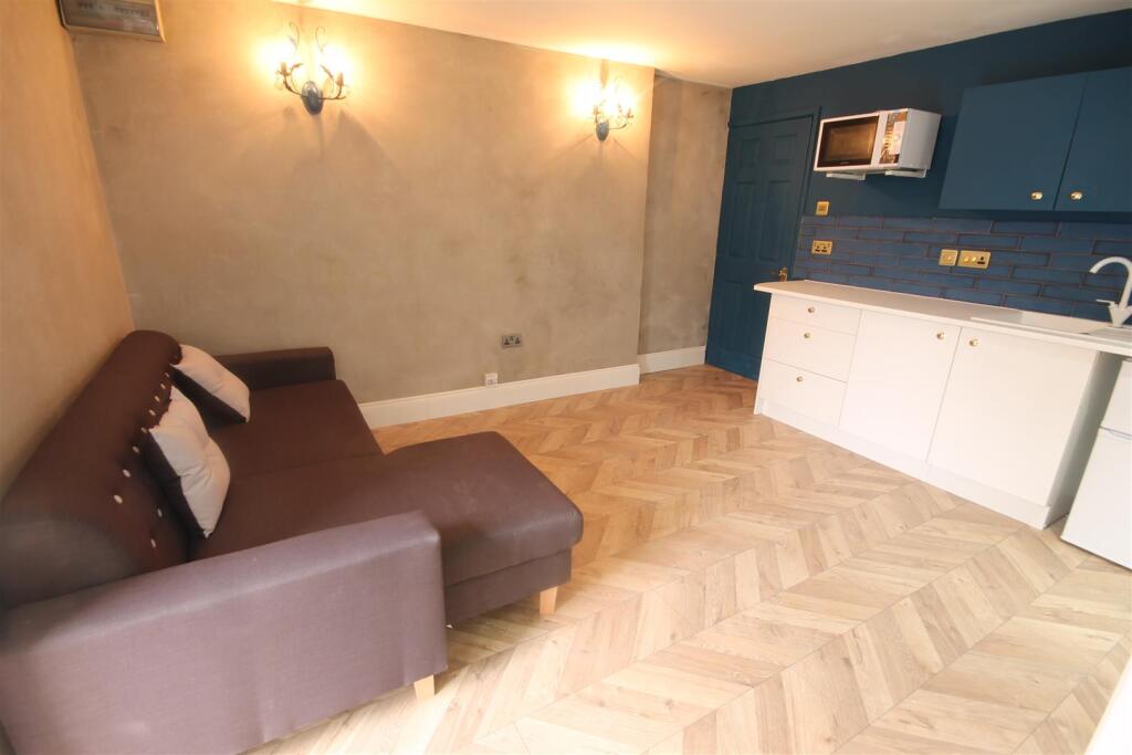 Main image of property: 194 Westgate Road, City Centre