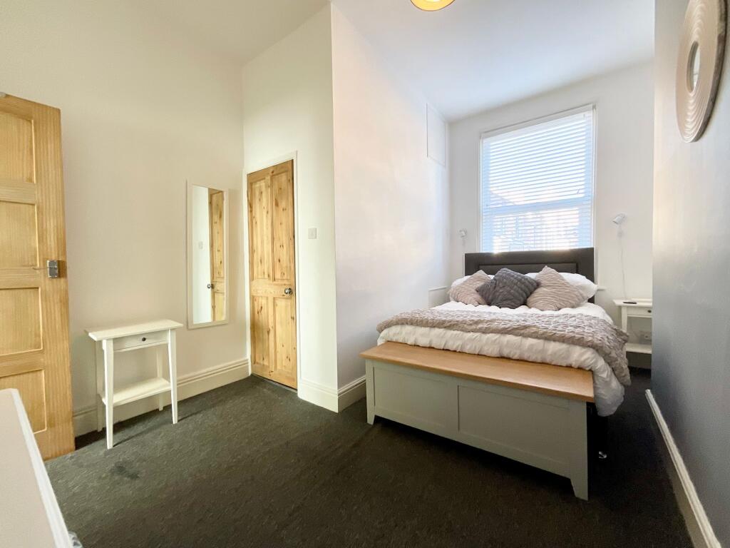 Apartment in Scarborough, North Yorkshire - More