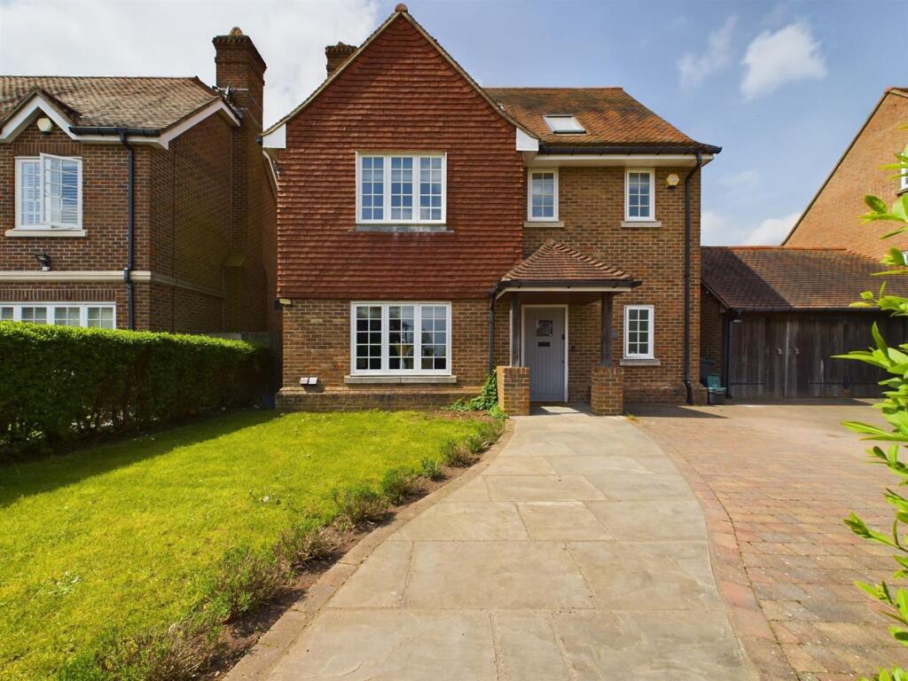 Main image of property: Netherne Lane, Coulsdon