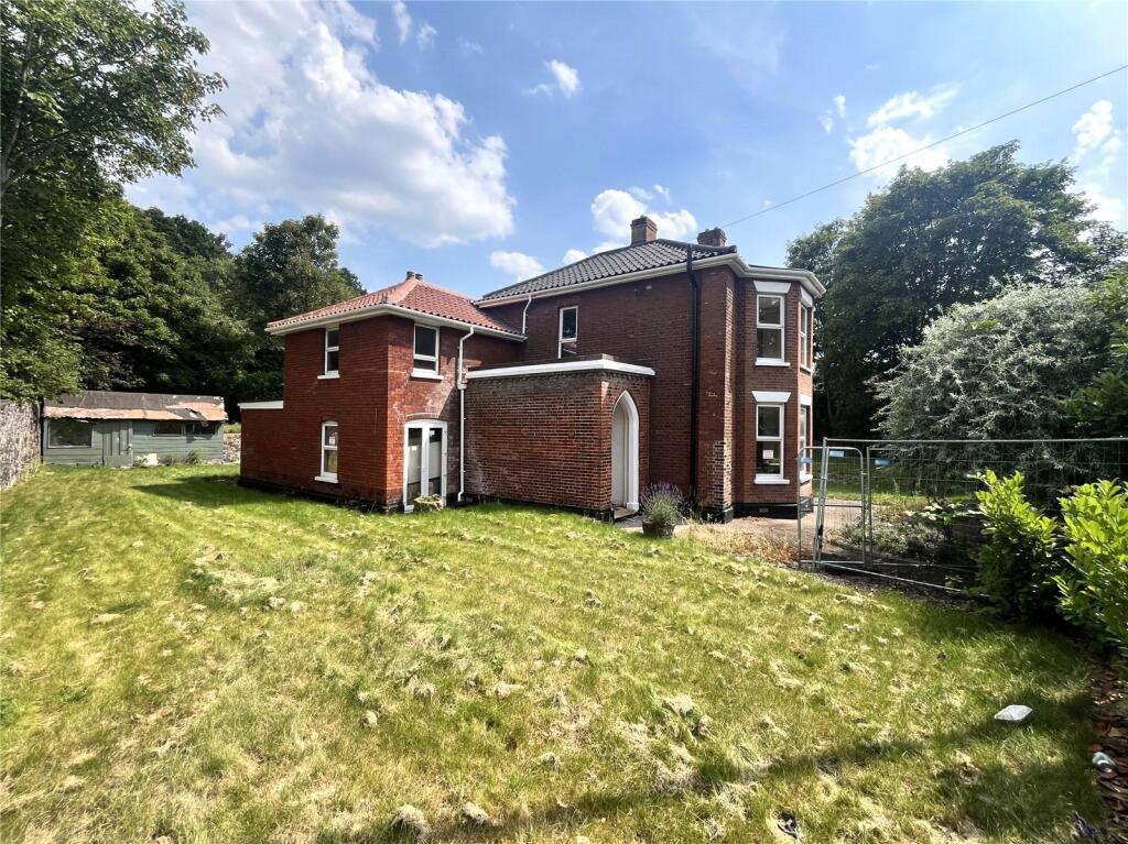 Main image of property: Bishop Bridge Road, Norwich, Norfolk