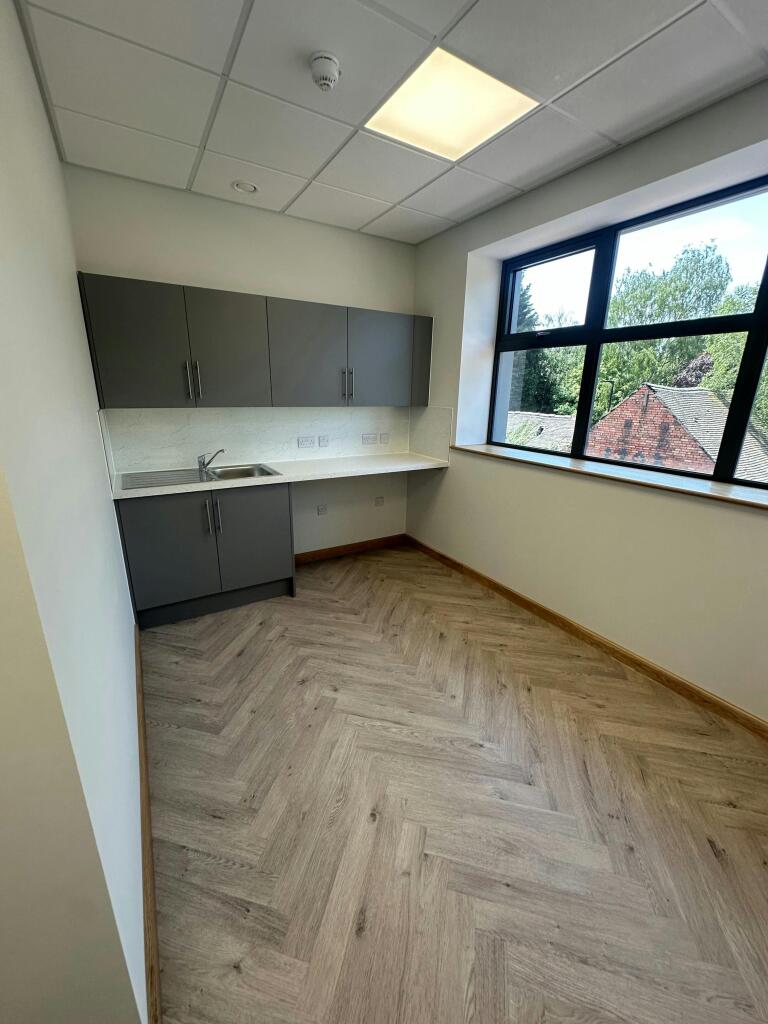 Kitchenette FF.jpg