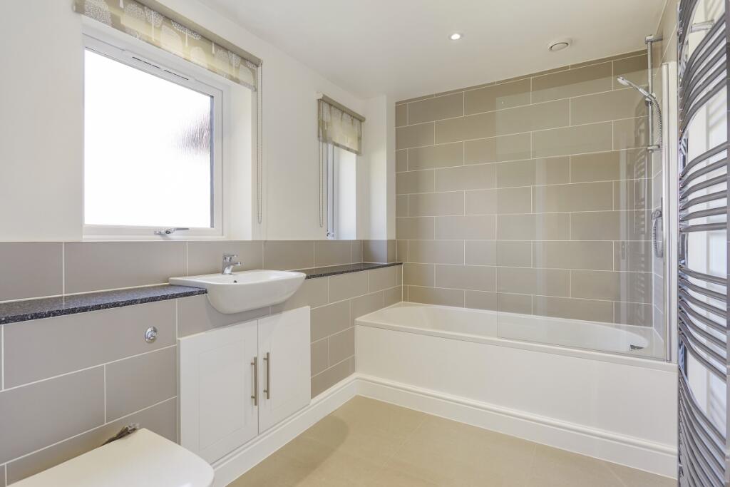 Apartment in Tonbridge - View 4