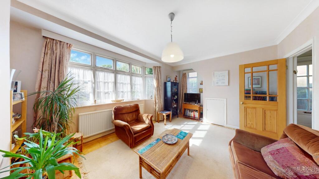 House in London - View 5