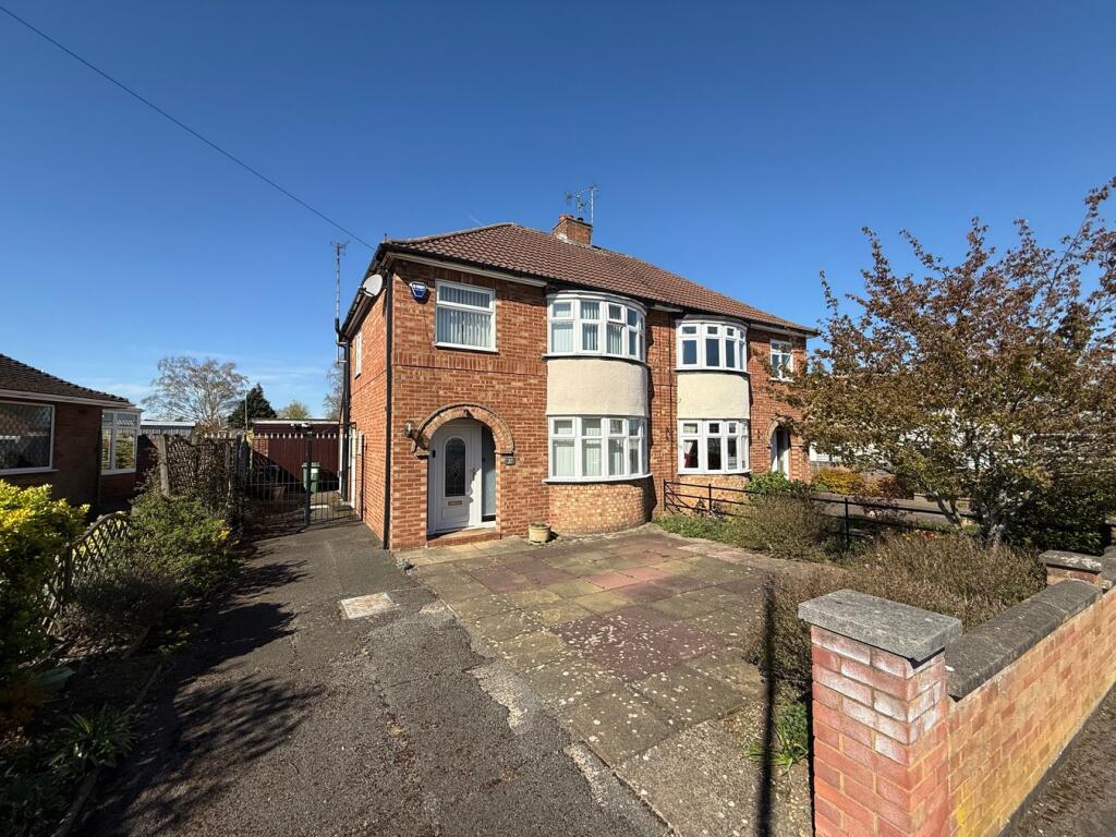 Main image of property: Staple Hall Road, Bletchley, Milton Keynes, MK1