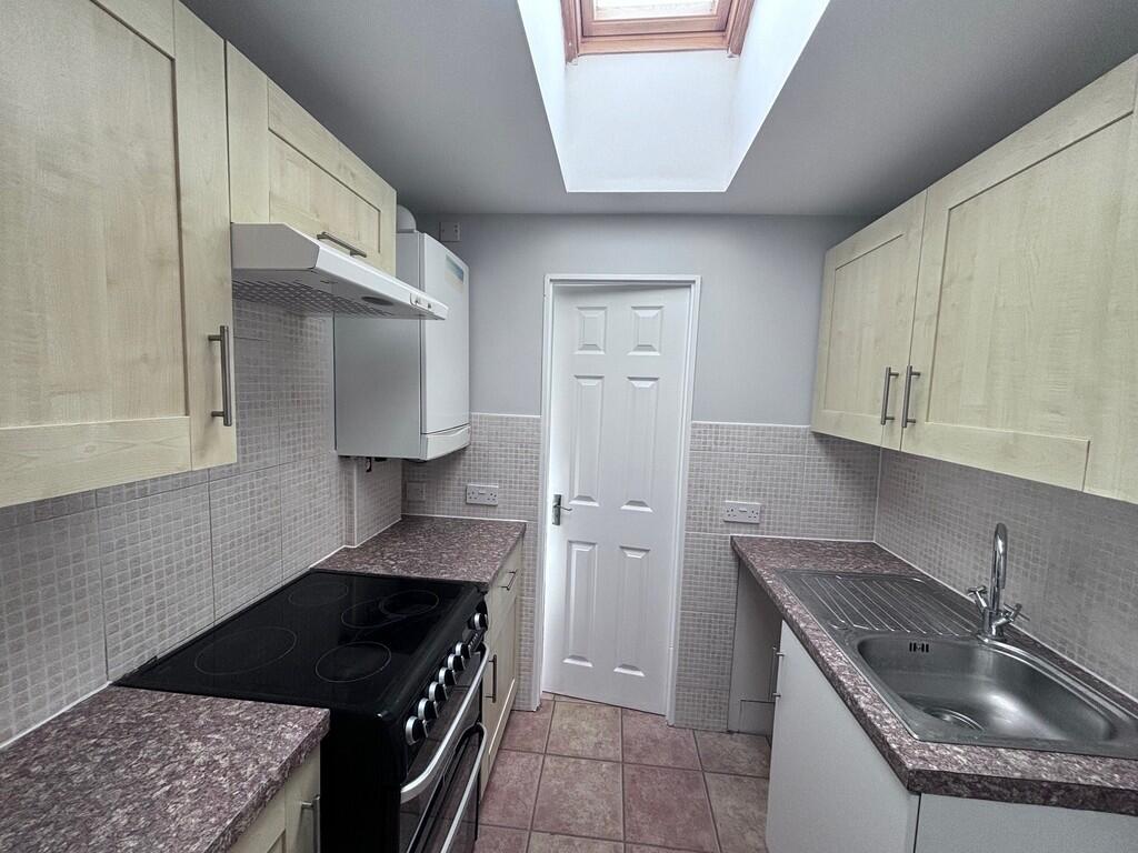 Hillside Terrace, Yeovil photo 4
