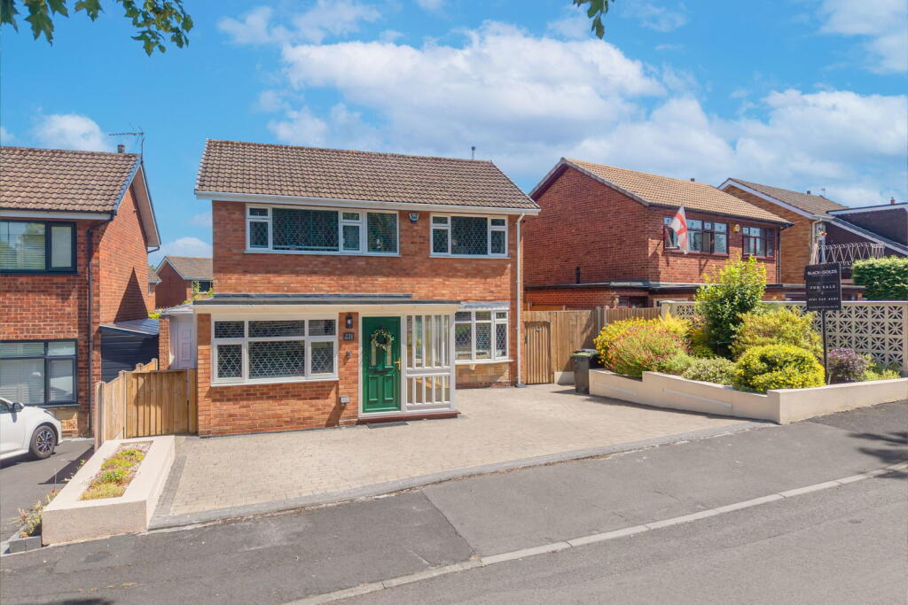 Alcester Road, Hollywood, Birmingham, B47 5HF