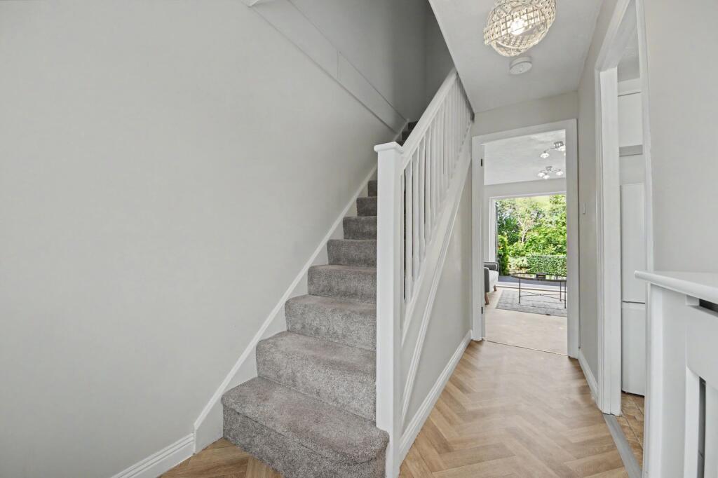 House in Southampton - View 5