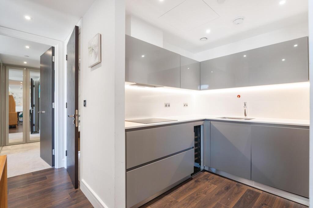Apartment in London - View 4