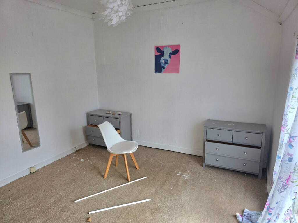 House in Freshwater, Isle of Wight - View 5