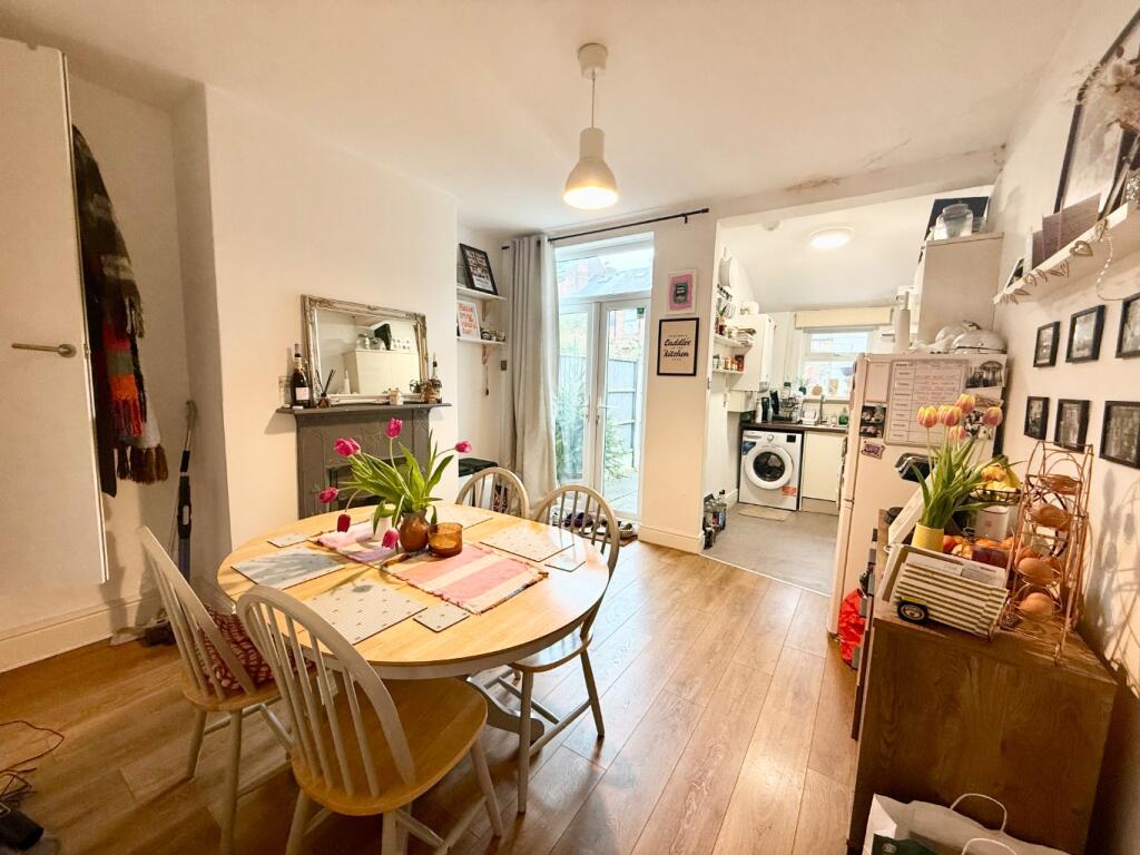 Main image of property: Wesley Grove, Nottingham, Nottinghamshire, NG5 2BL