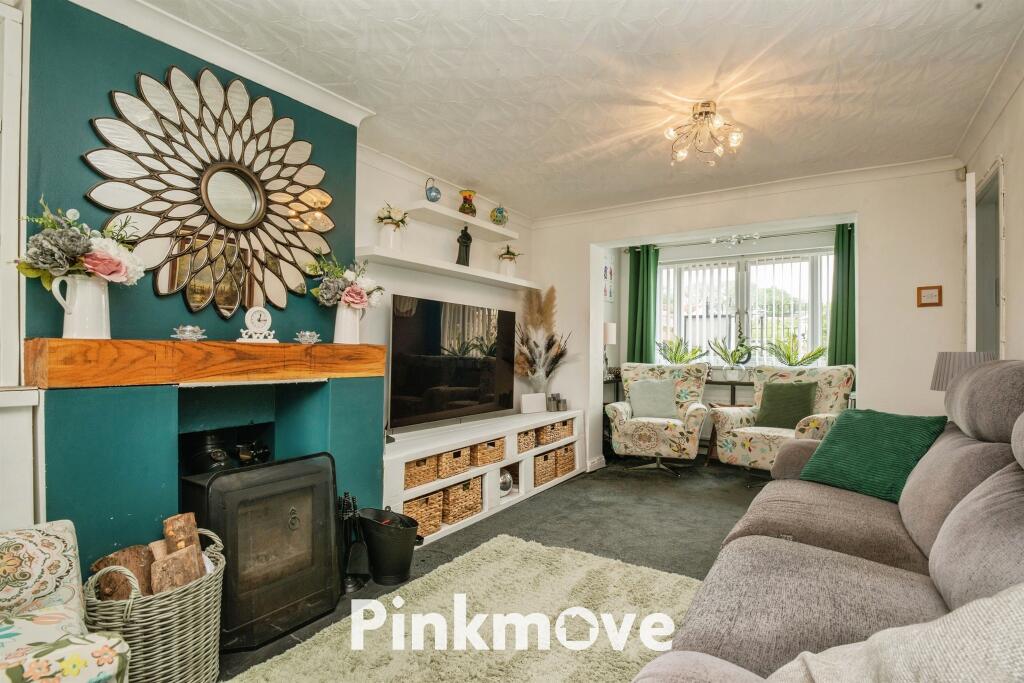 Butterworth Close, Newport photo 4