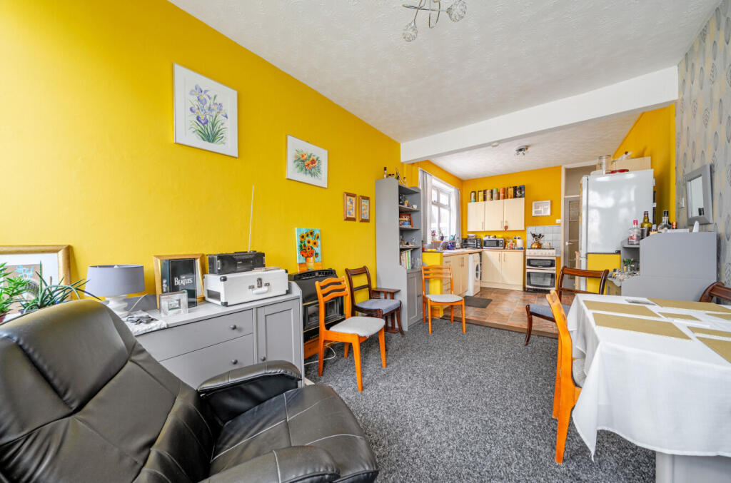 House in Portsmouth - View 4