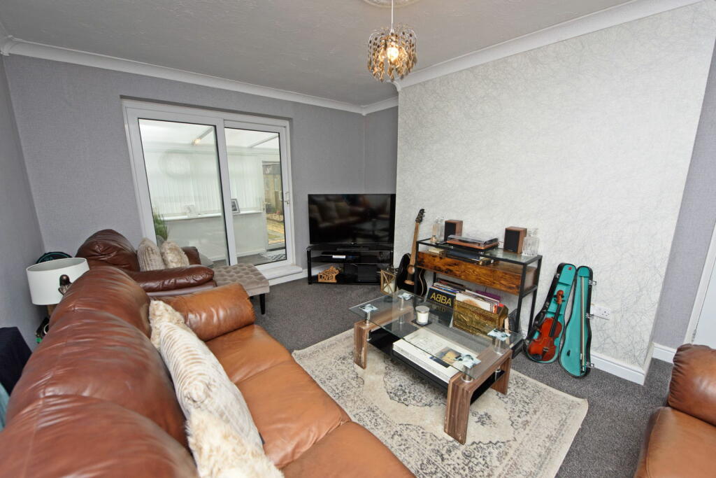 Dorsett Road, Heath Hayes, Cannock, WS12 2EF photo 3