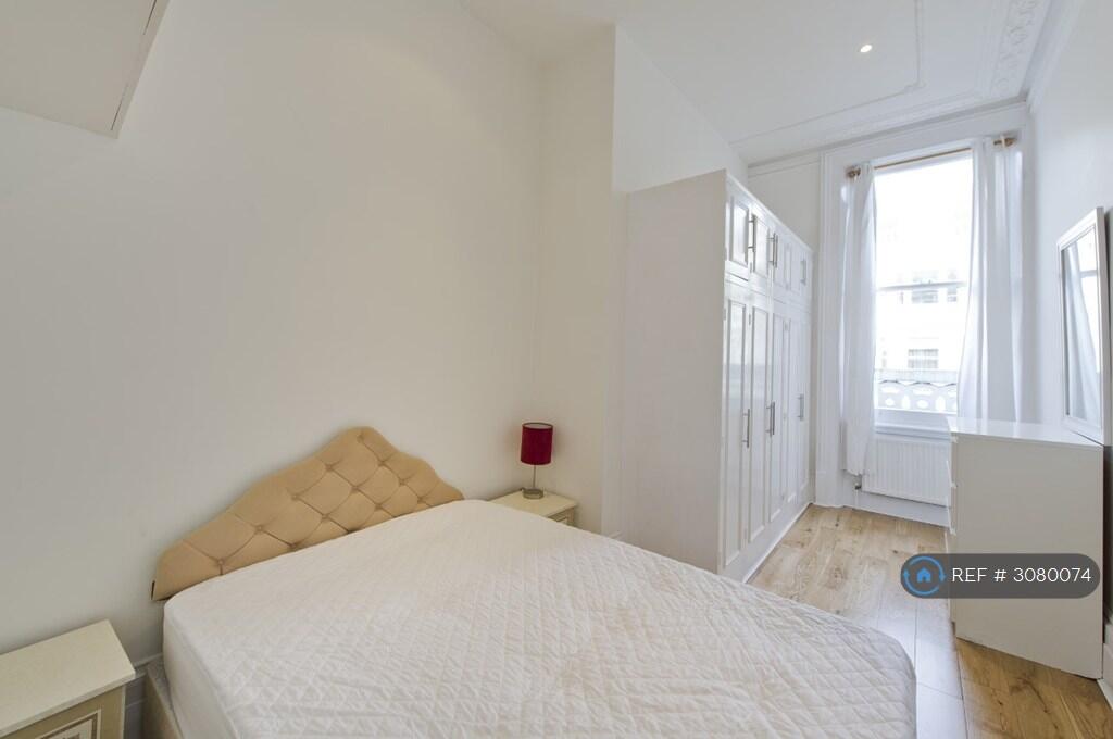 Apartment in London, Lot's Village, Earl's Court - More
