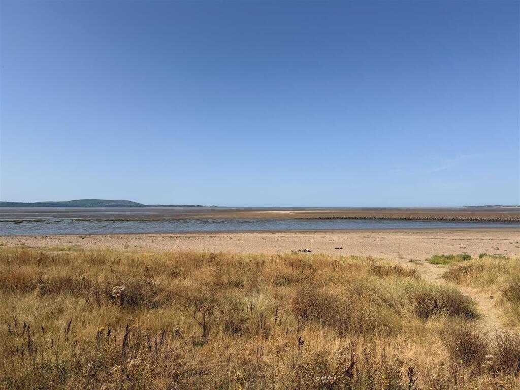 Main image of property: Pentre Doc Y Gogledd, Llanelli